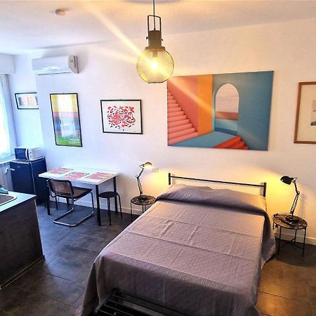 Готель Cecilia Rome House Екстер'єр фото