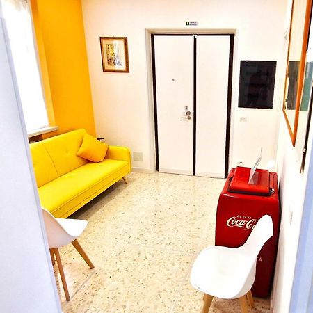Готель Cecilia Rome House Екстер'єр фото